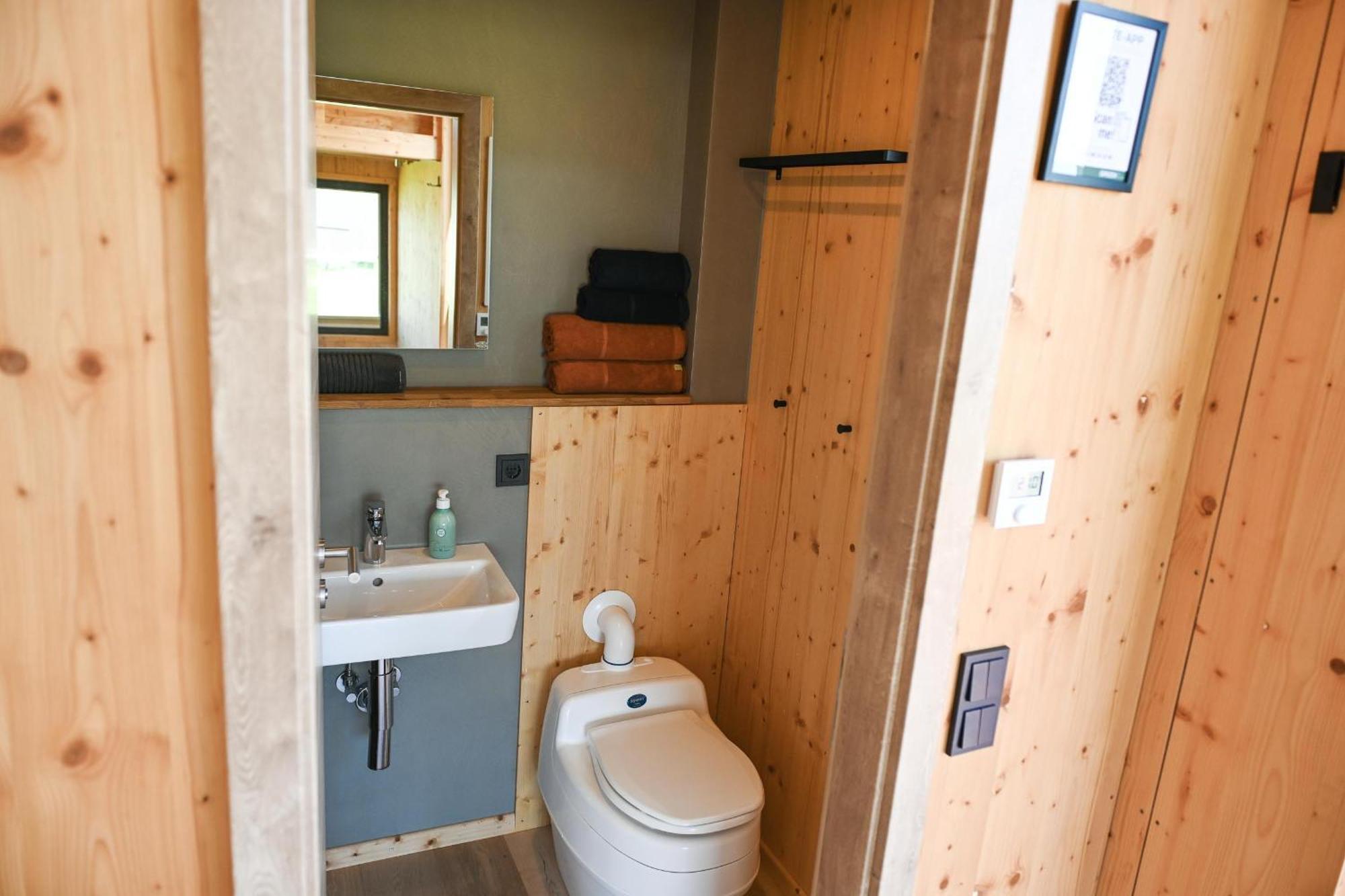 Tiny House Nature 12 Innenlage - Green Tiny Village Harlesiel カロリーネンジール エクステリア 写真